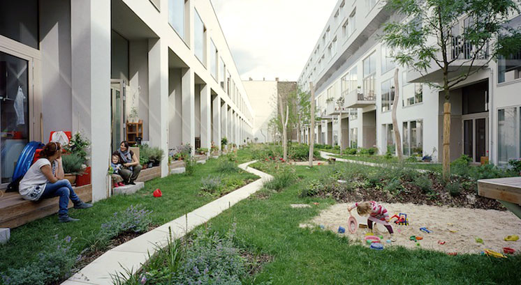 Shared gardens at a developer enabled Baugruppe in Berlin